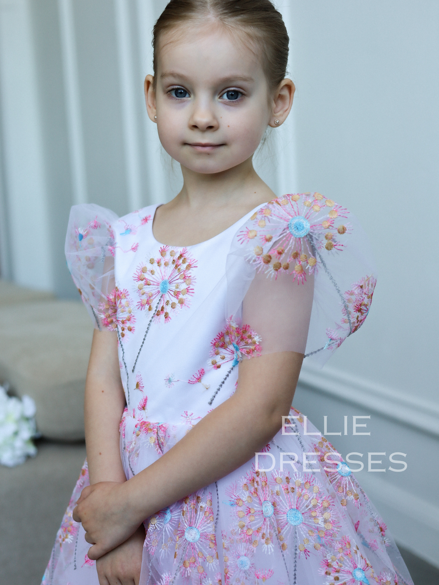 NEW! Pink dress with dandelions