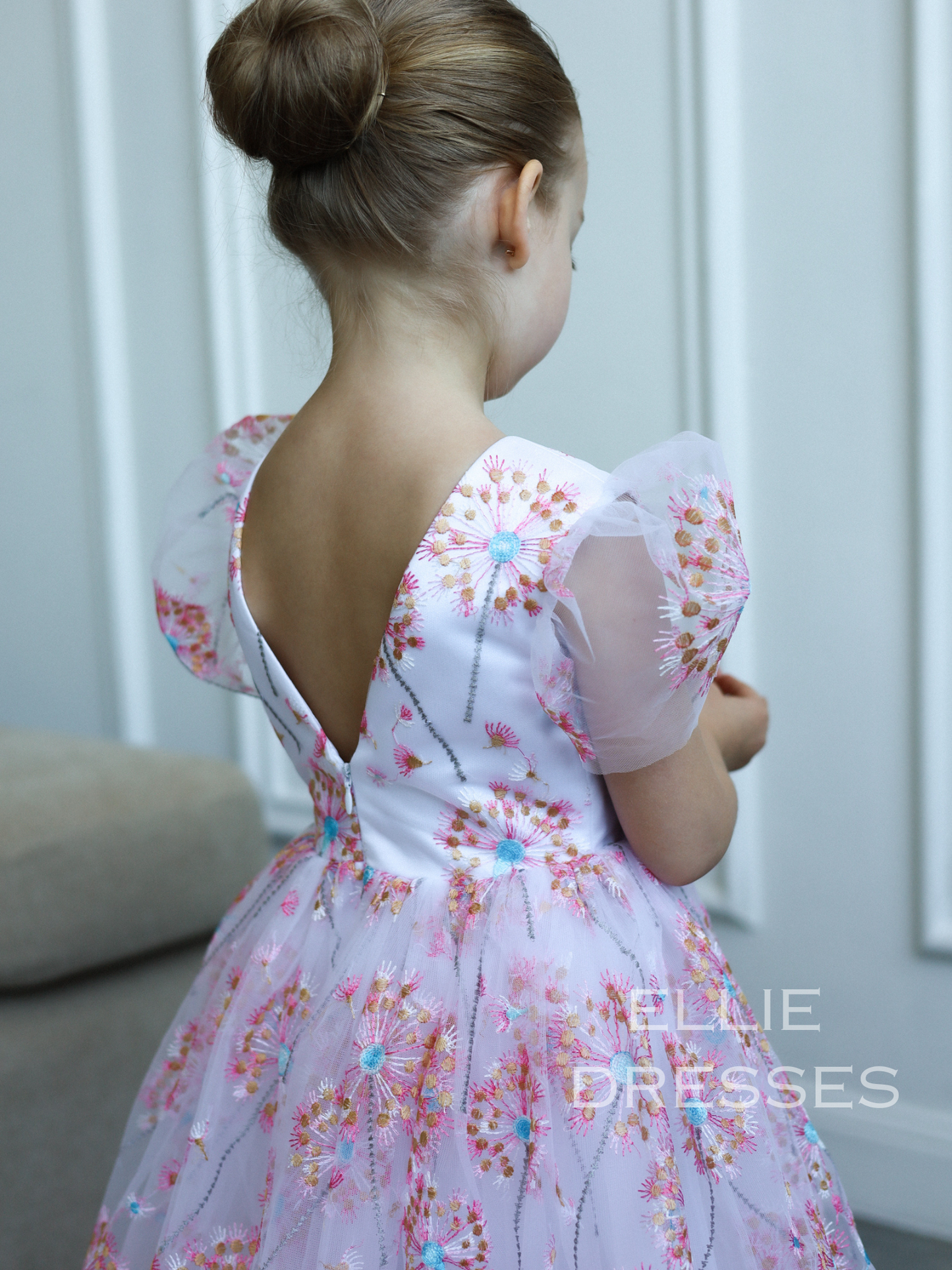 NEW! Pink dress with dandelions