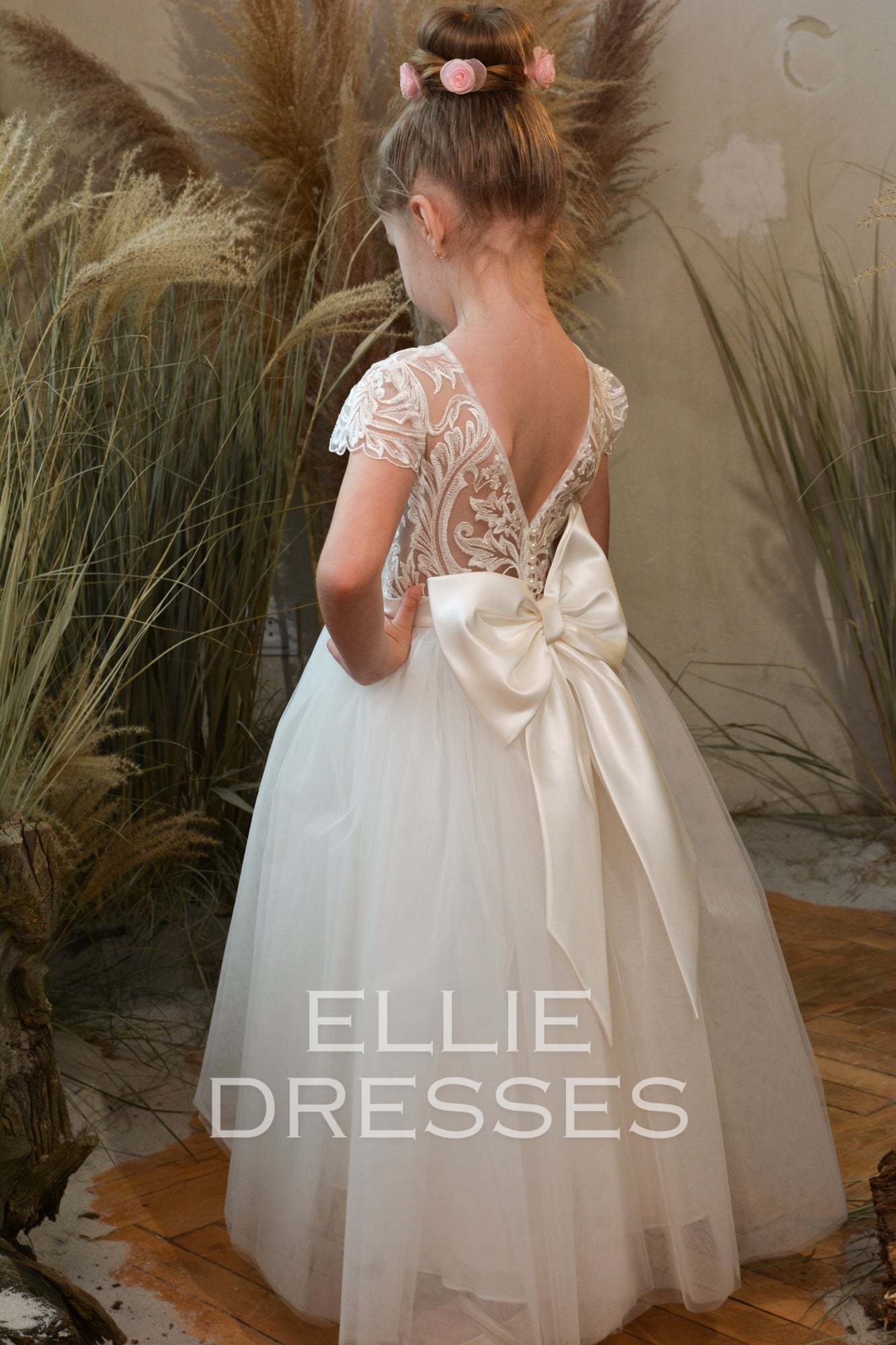 Ivory Dress with Bow Ivory Dress with Bow