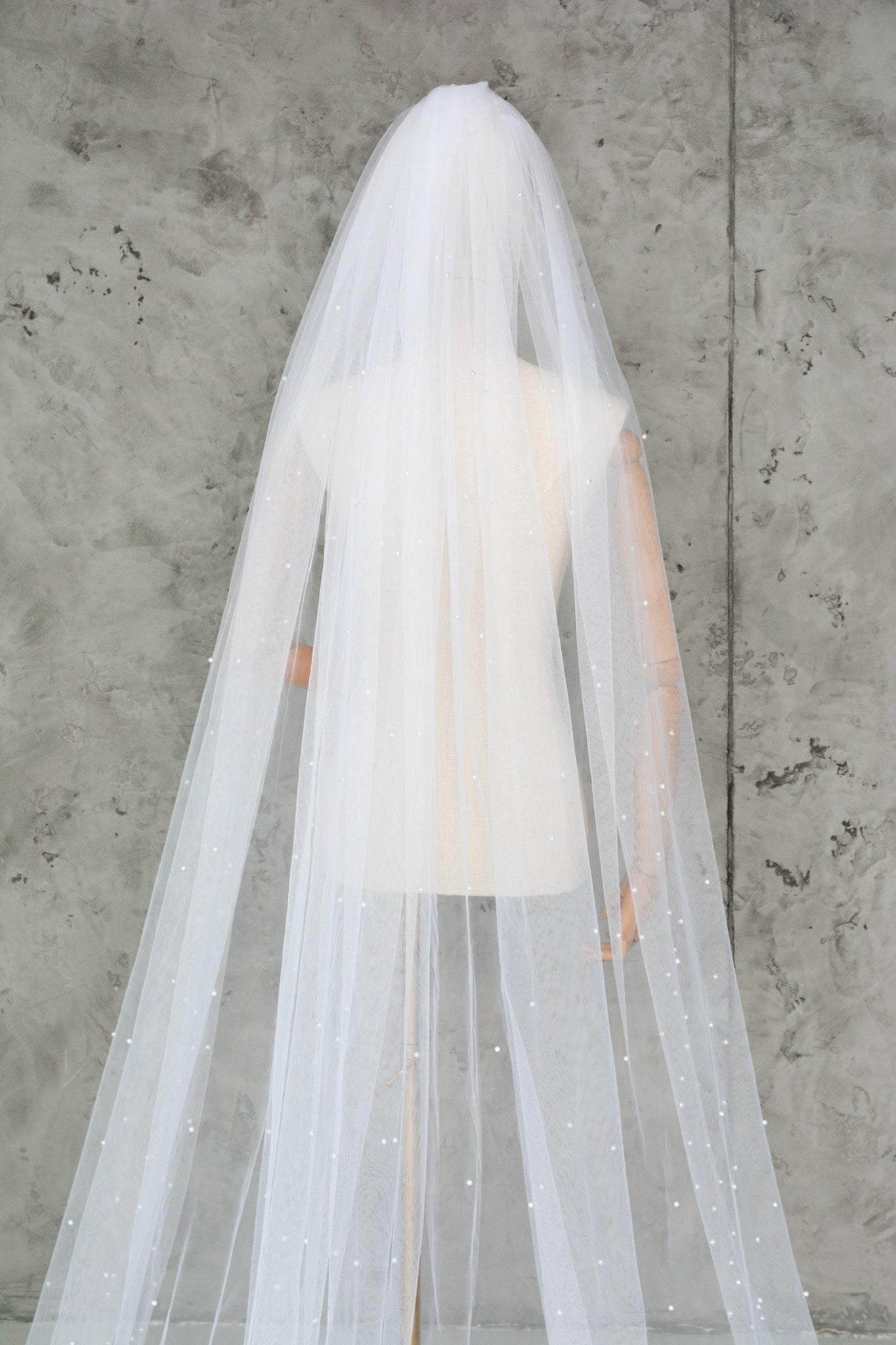 PEARL BRIDE VEIL