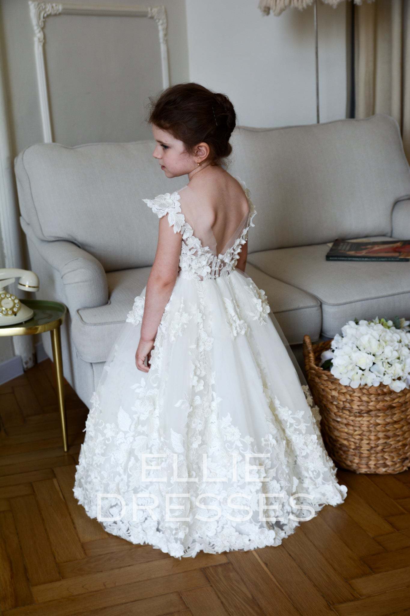 lace girls dress Shop Elegant Lace Flower Girl Dress