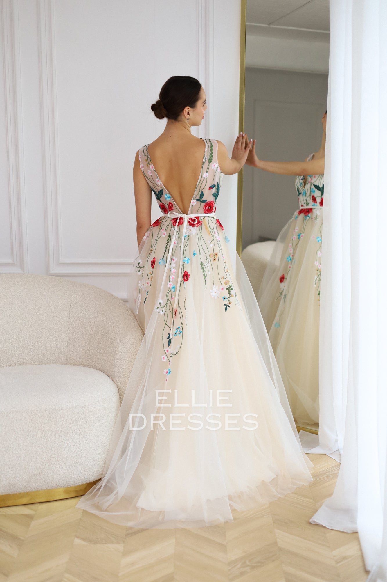 Colorful Wedding Dress with detachable sleeves