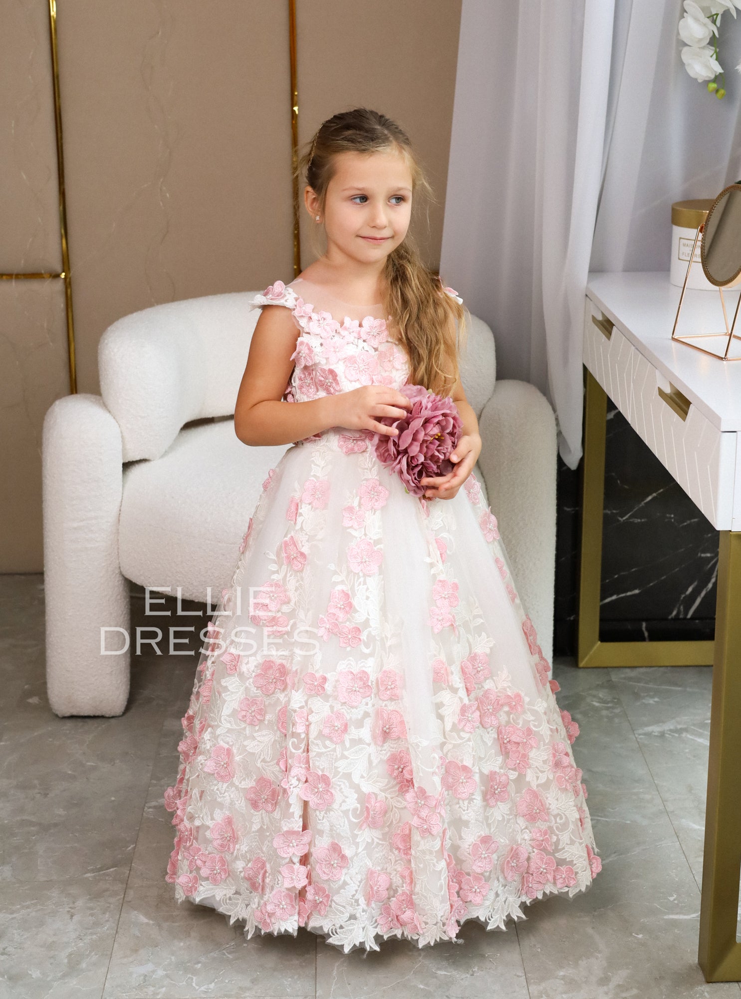 Pink & Ivory Girl dress 2 years Pink & Ivory Girl dress 2 years