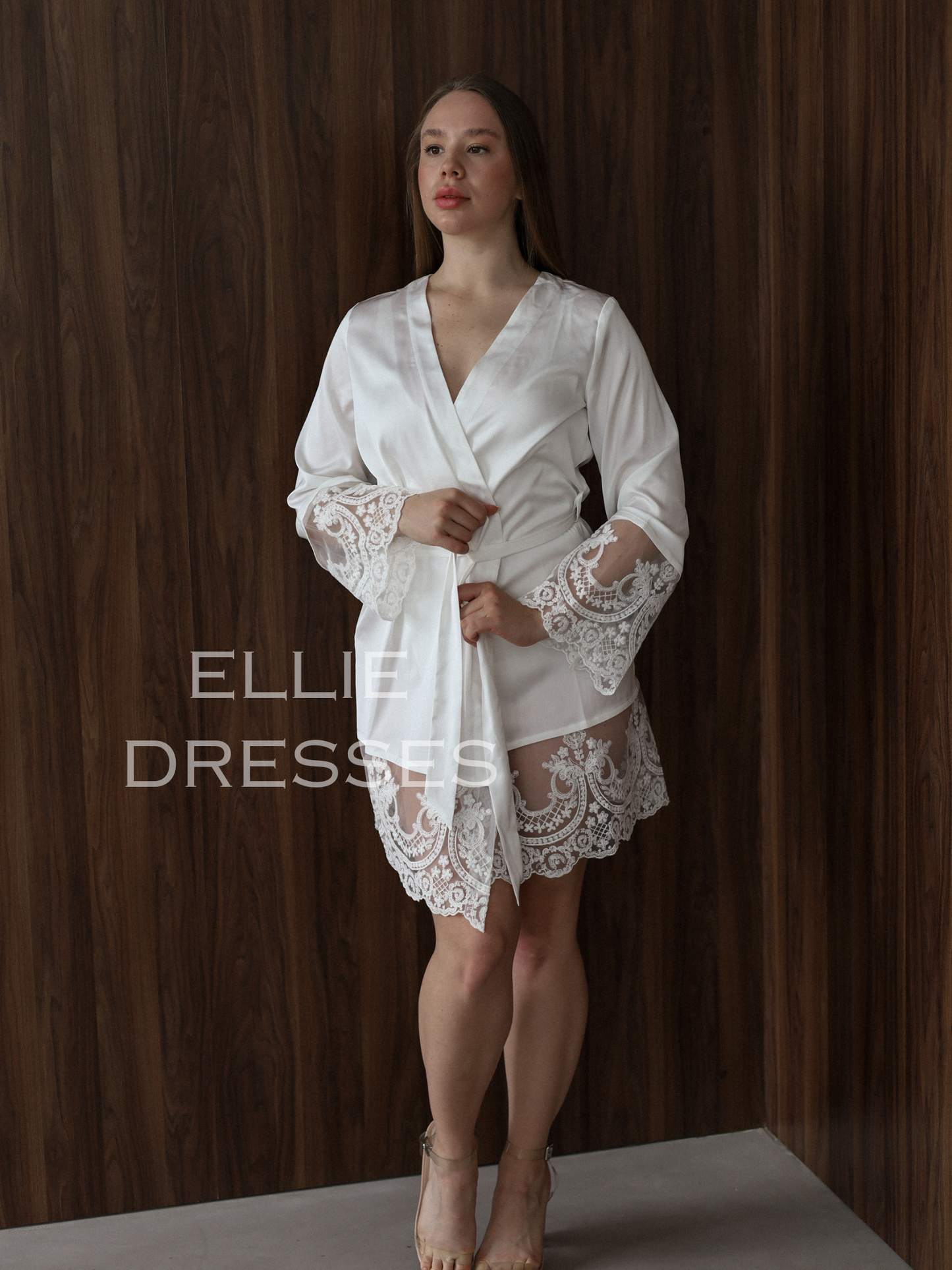 Short Wedding Lace Robe