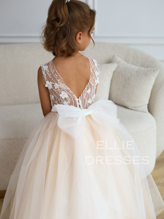 NEW!!  Simple Lace Dress l17