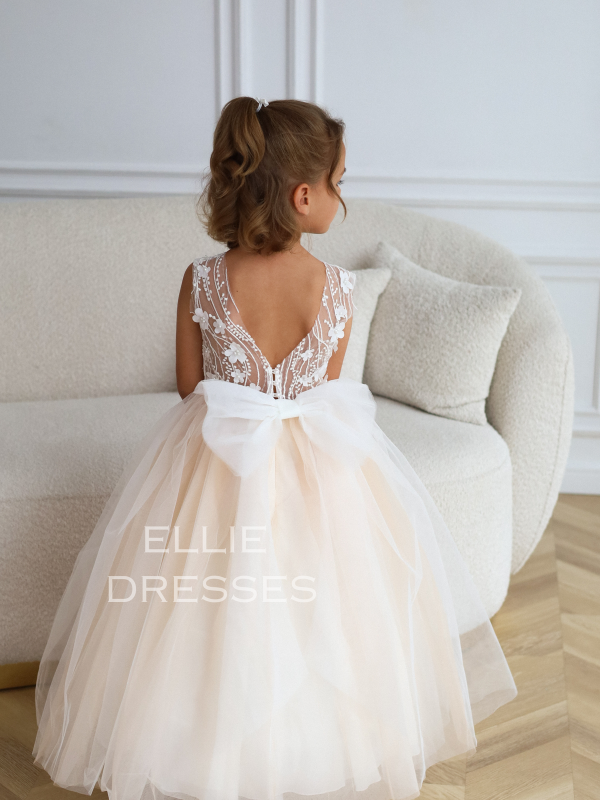 NEW!!  Simple Lace Dress l17