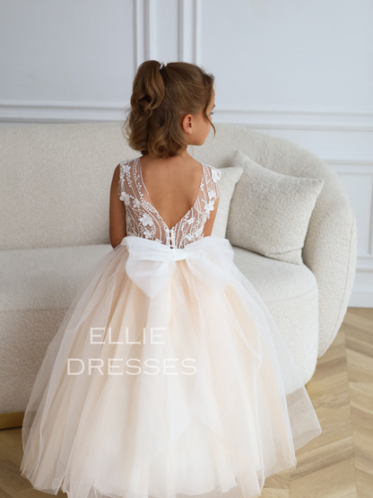 NEW!!  Simple Lace Dress l17