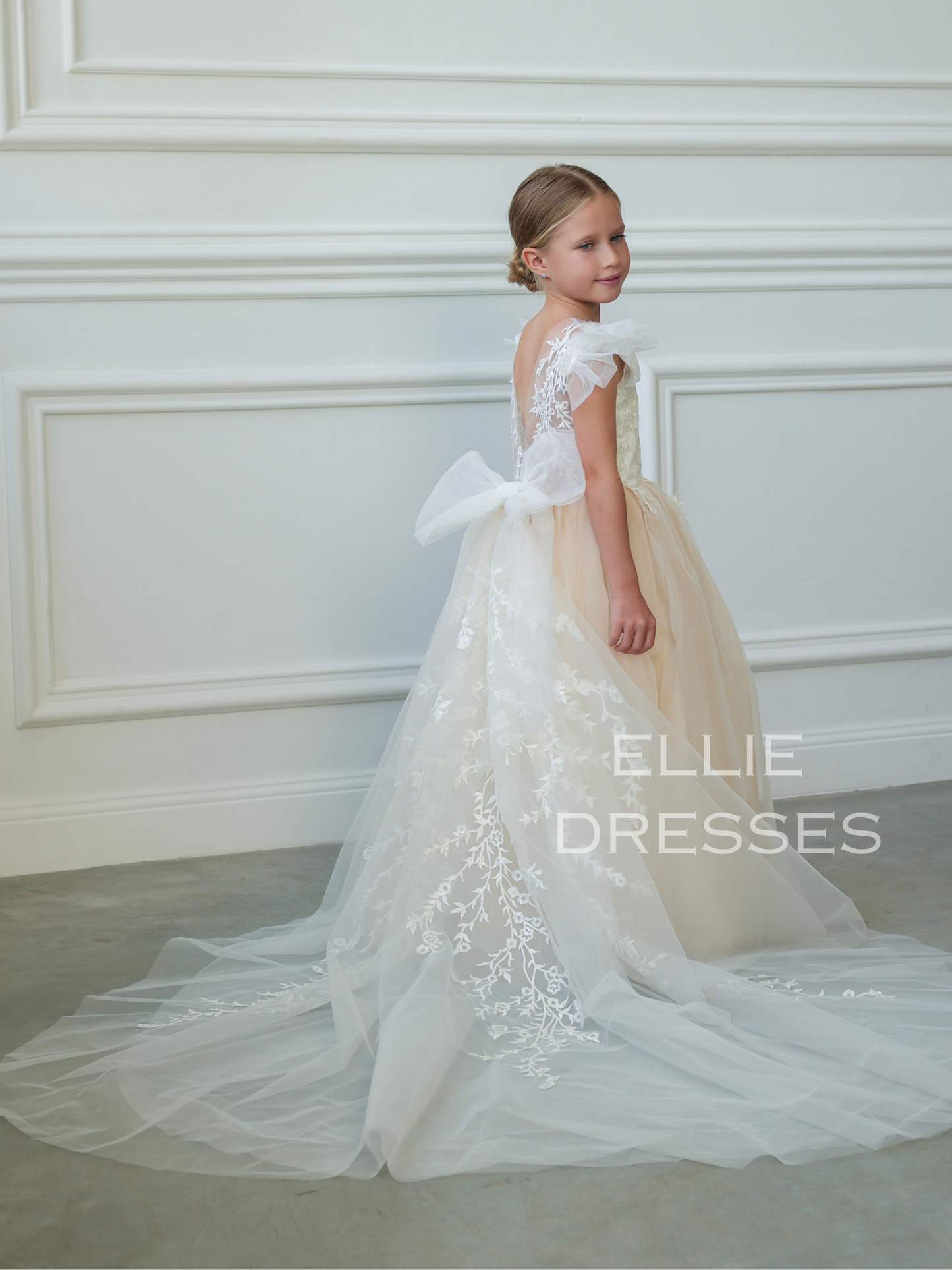 Bestseller Flower Girl Dress