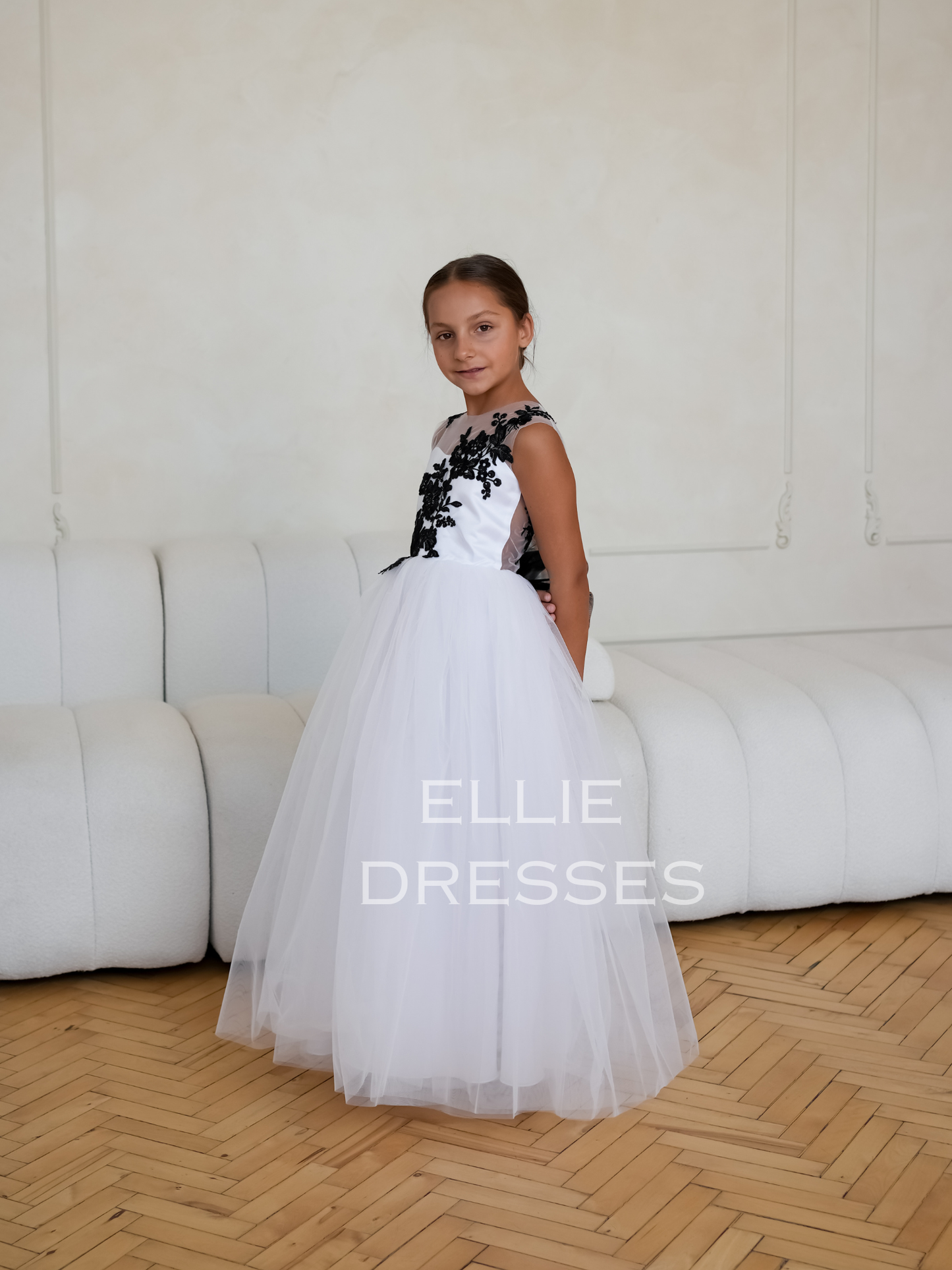 Girl Dress with black lace