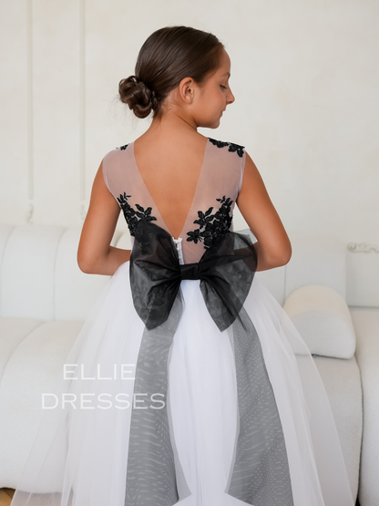 Girl Dress with black lace