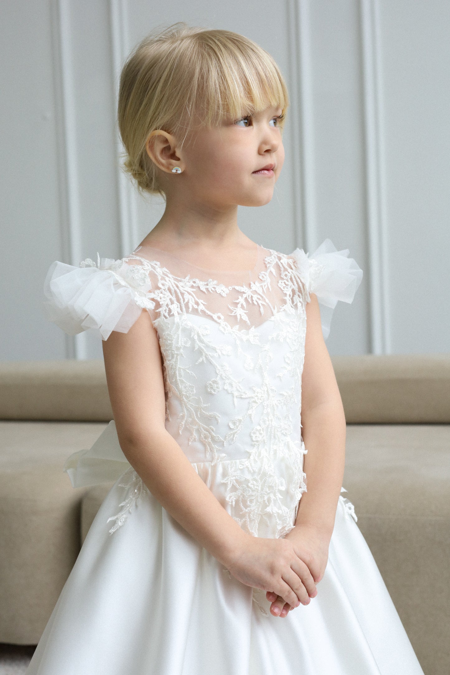 NEW! Puffy Sleeves dress with satin skirt