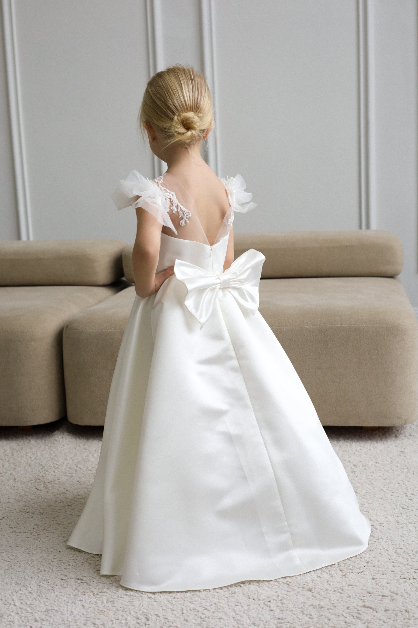 NEW! Puffy Sleeves dress with satin skirt