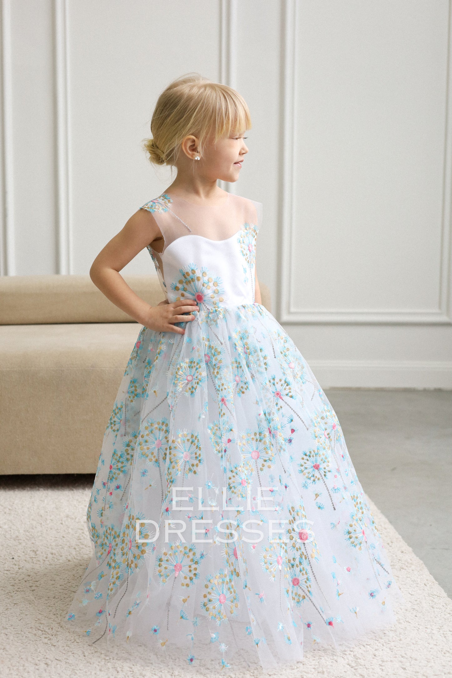 NEW! Blue dress with dandelions