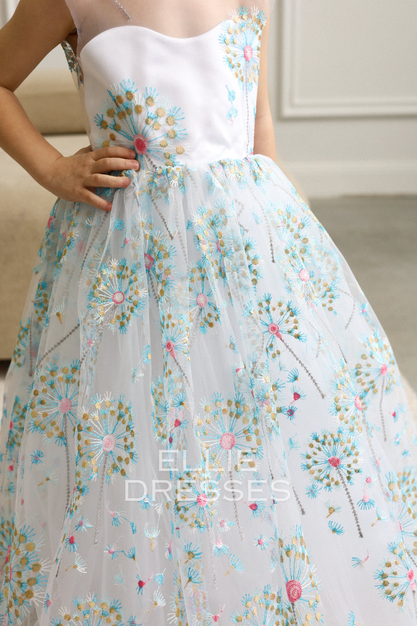 NEW! Blue dress with dandelions