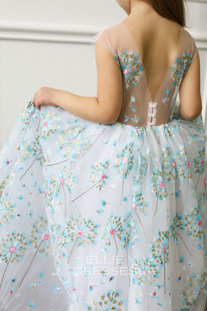 NEW! Blue dress with dandelions
